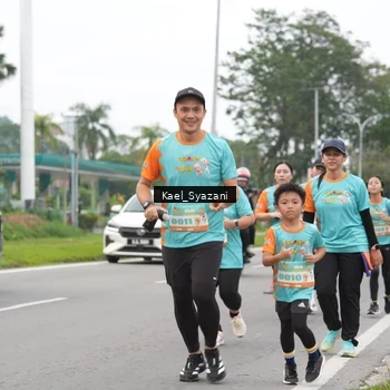 Runner Photo 8158791