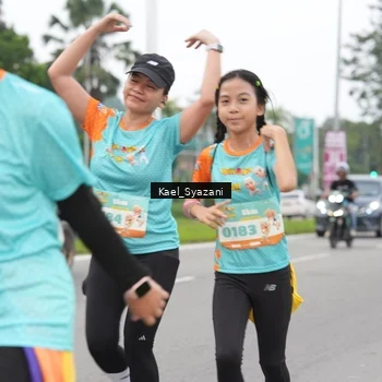 Runner Photo 8158794
