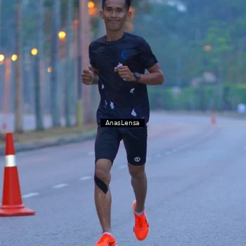 Runner Photo 8158795