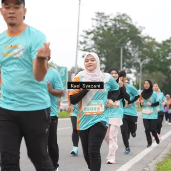 Runner Photo 8158798