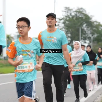 Runner Photo 8158799