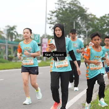 Runner Photo 8158807