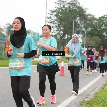 Runner Photo 8158809