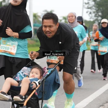 Runner Photo 8158812