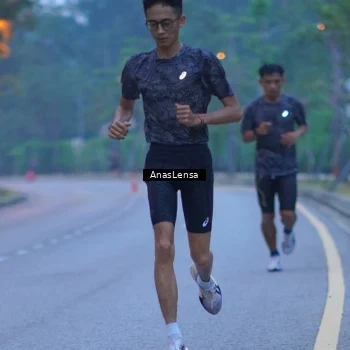 Runner Photo 8158816