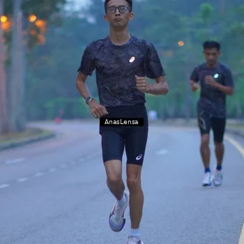 Runner Photo 8158817