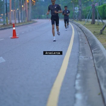 Runner Photo 8158819