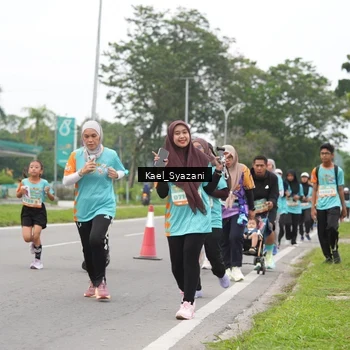 Runner Photo 8158823