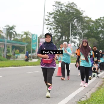 Runner Photo 8158824