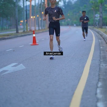 Runner Photo 8158826