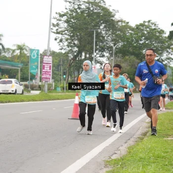 Runner Photo 8158835