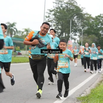 Runner Photo 8158836