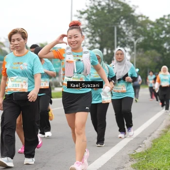 Runner Photo 8158843