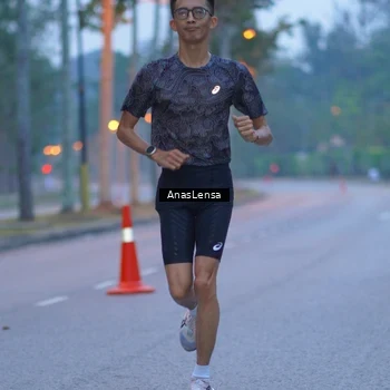 Runner Photo 8158854