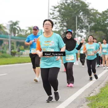 Runner Photo 8158861