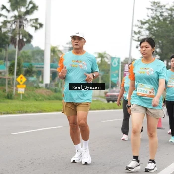 Runner Photo 8158866