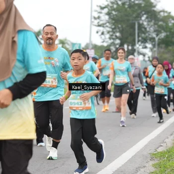 Runner Photo 8158867