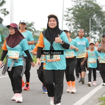 Runner Photo 8158874