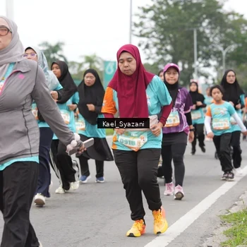 Runner Photo 8158882
