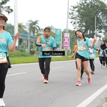 Runner Photo 8158884