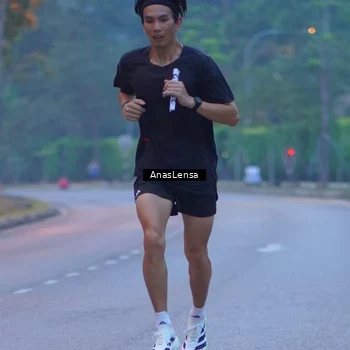 Runner Photo 8158902