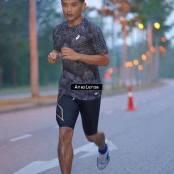 Runner Photo 8158922