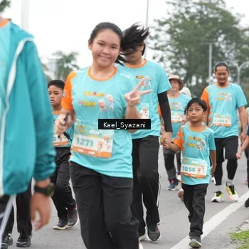 Runner Photo 8158943