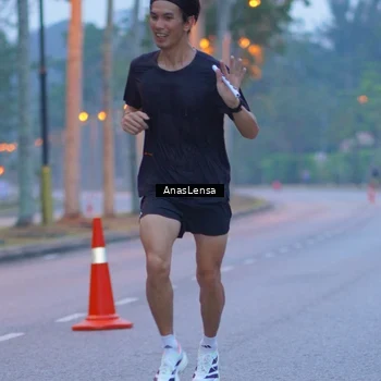 Runner Photo 8158959
