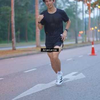 Runner Photo 8158967