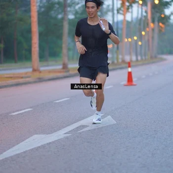 Runner Photo 8158969