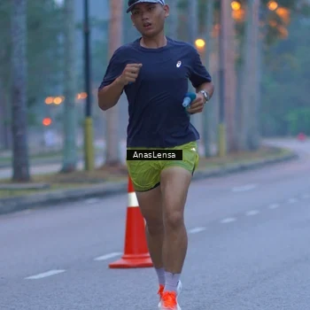 Runner Photo 8159009