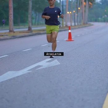 Runner Photo 8159011
