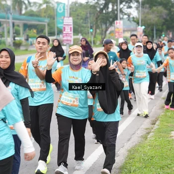 Runner Photo 8159017
