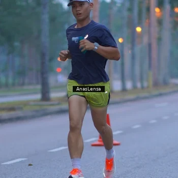 Runner Photo 8159035