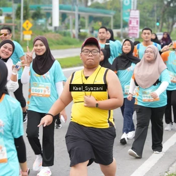 Runner Photo 8159048