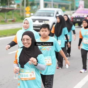 Runner Photo 8159052