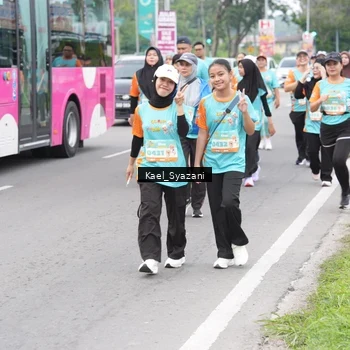 Runner Photo 8159070