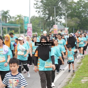 Runner Photo 8159071