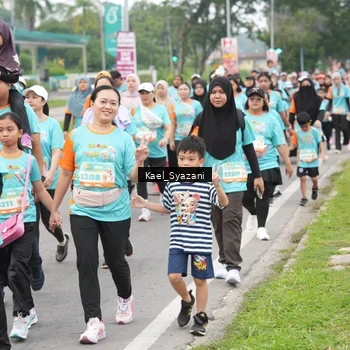 Runner Photo 8159074