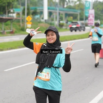 Runner Photo 8159079
