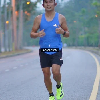 Runner Photo 8159081