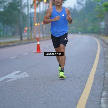 Runner Photo 8159082