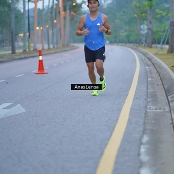 Runner Photo 8159084