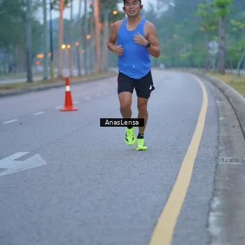 Runner Photo 8159086