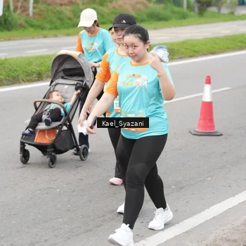 Runner Photo 8159101