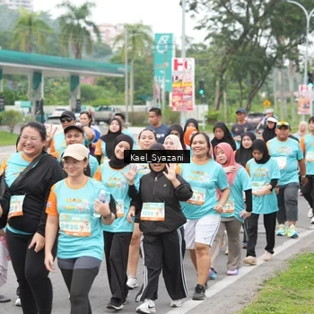 Runner Photo 8159102