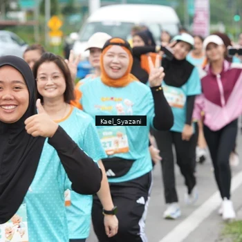 Runner Photo 8159115