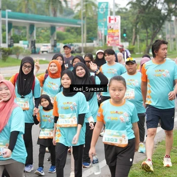 Runner Photo 8159116