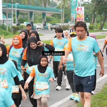 Runner Photo 8159122
