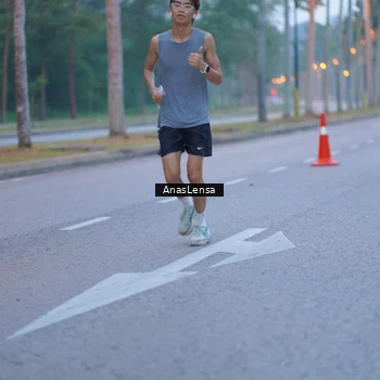 Runner Photo 8159136